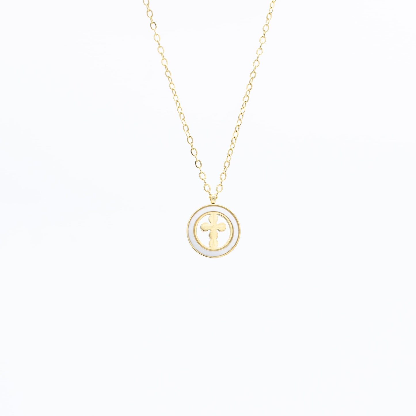 Collar de Cruz y Madre Perla Acero