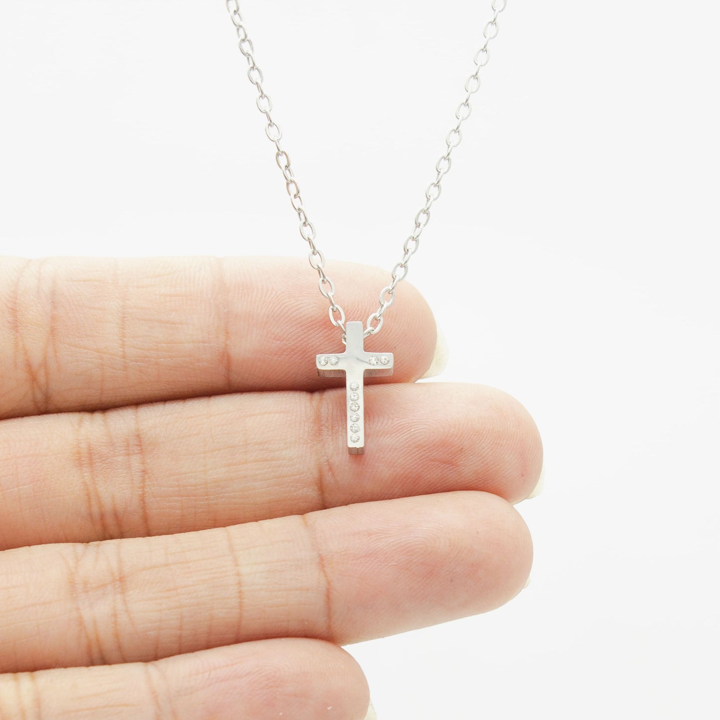 Collar de Cruz con Zirconia Acero