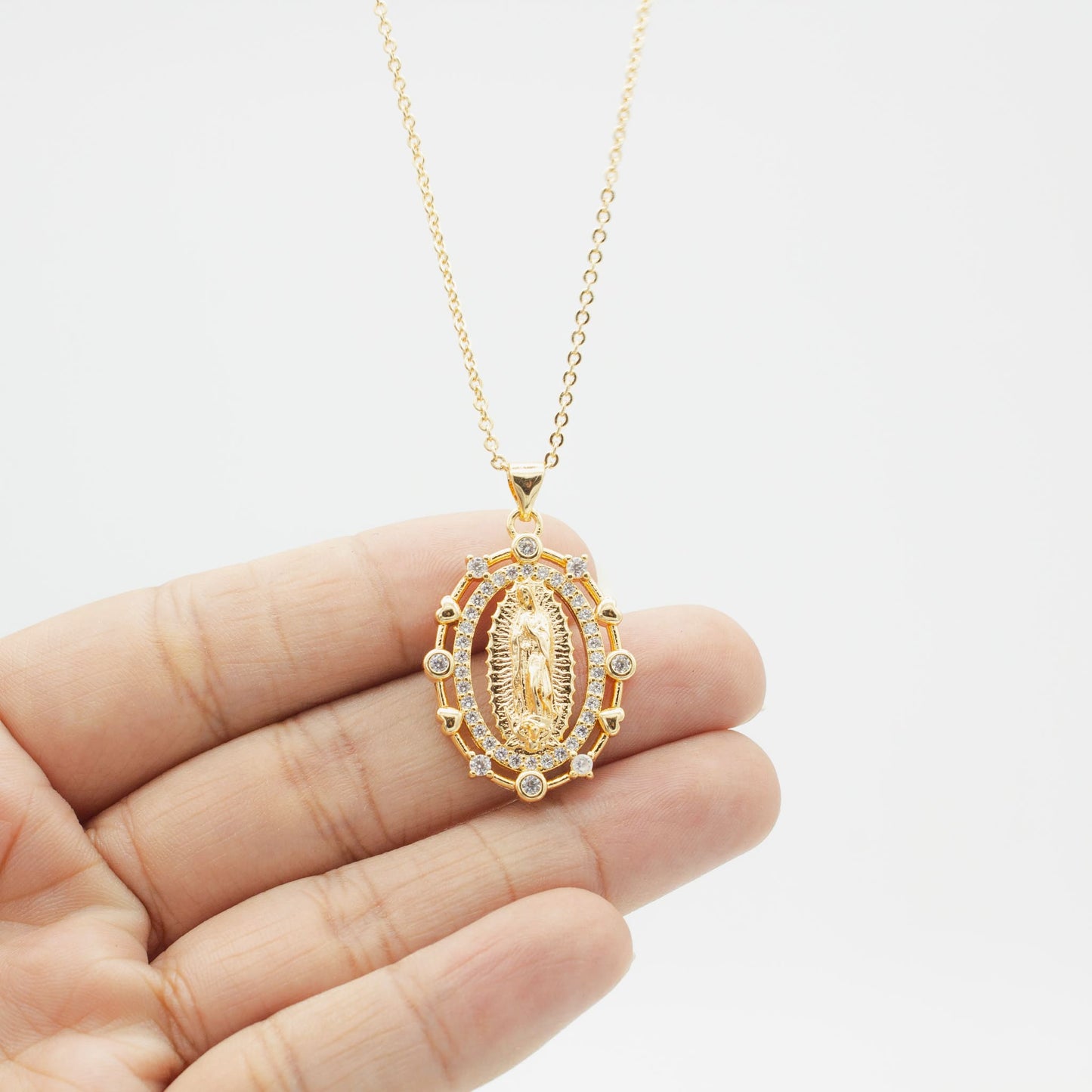 Collar de Virgen y Zirconia Chapa