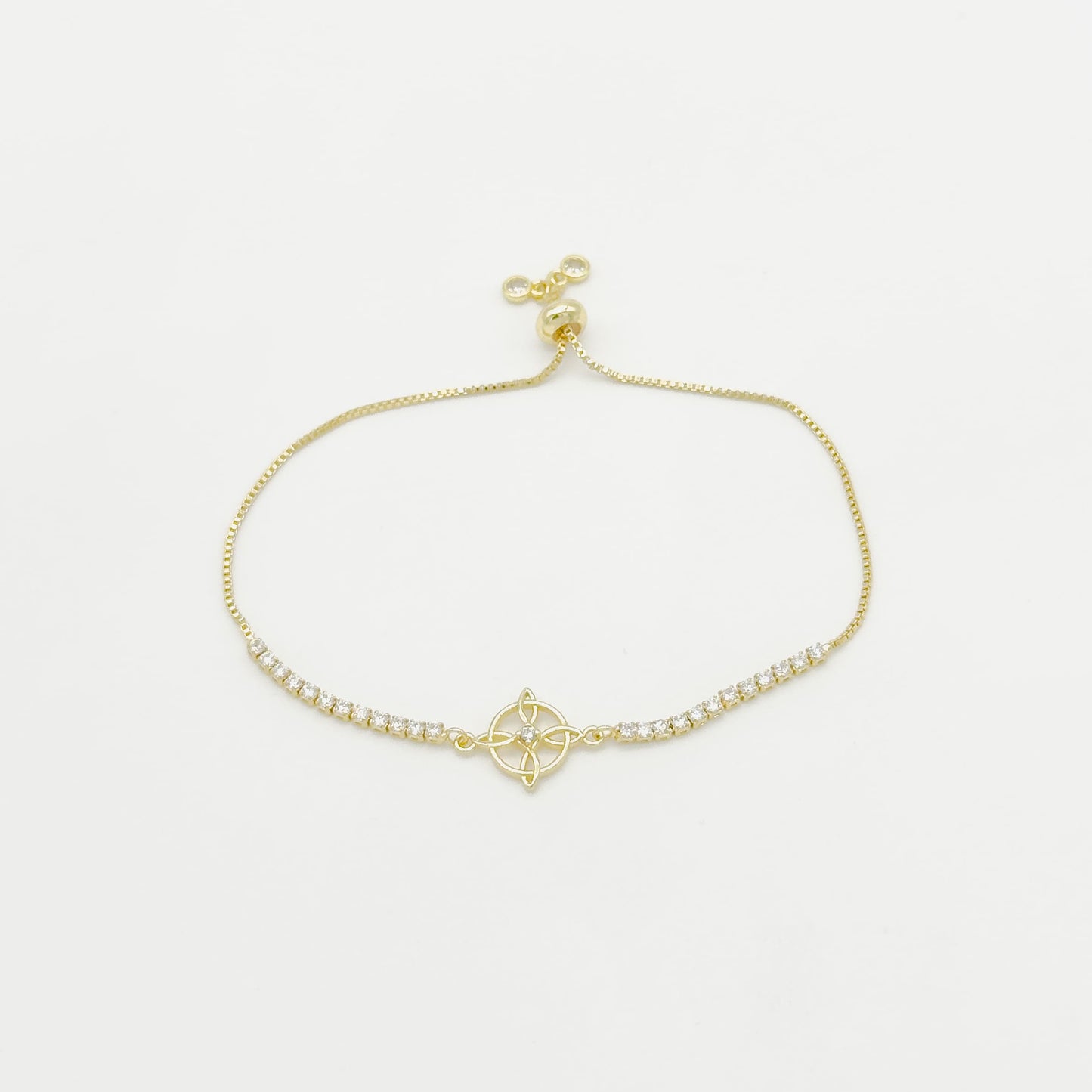 Pulsera de Nudo de Bruja y Cristales
