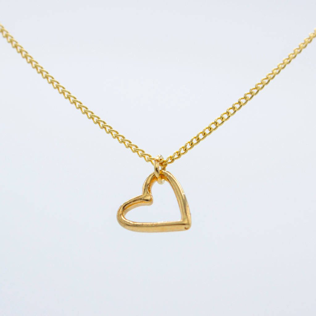 Collar de Silueta de Corazón