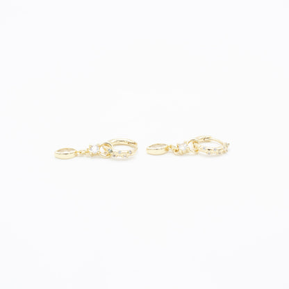 Huggies de Gota y Zirconia Cuadrada Chapa