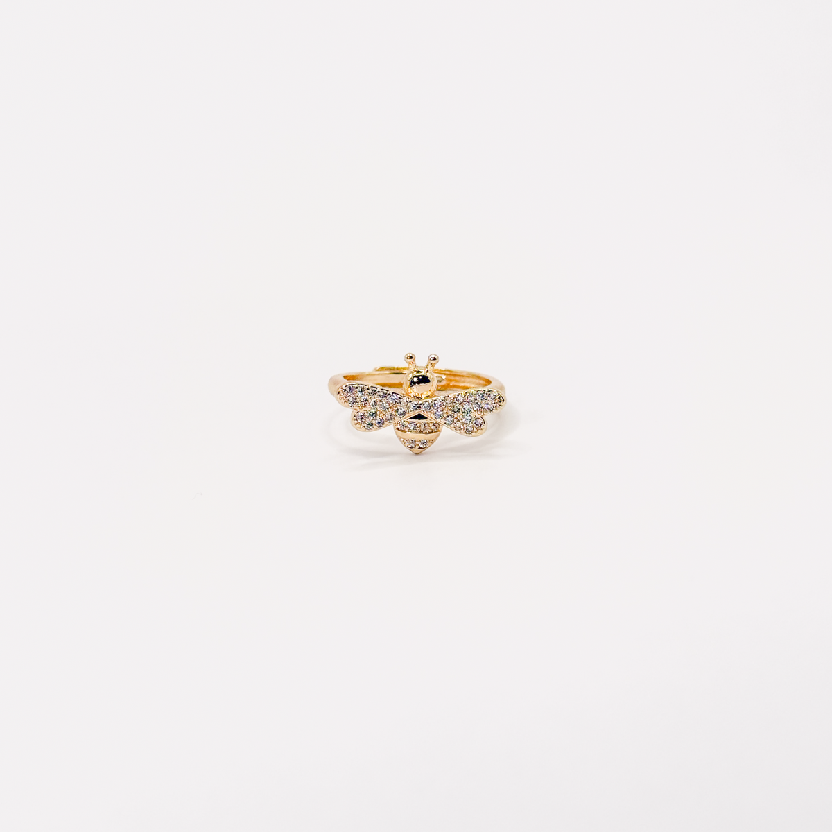 Anillo dorado de chapa de oro con diseño de abeja y zirconias