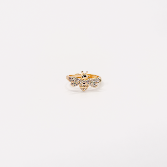 Anillo dorado de chapa de oro con diseño de abeja y zirconias