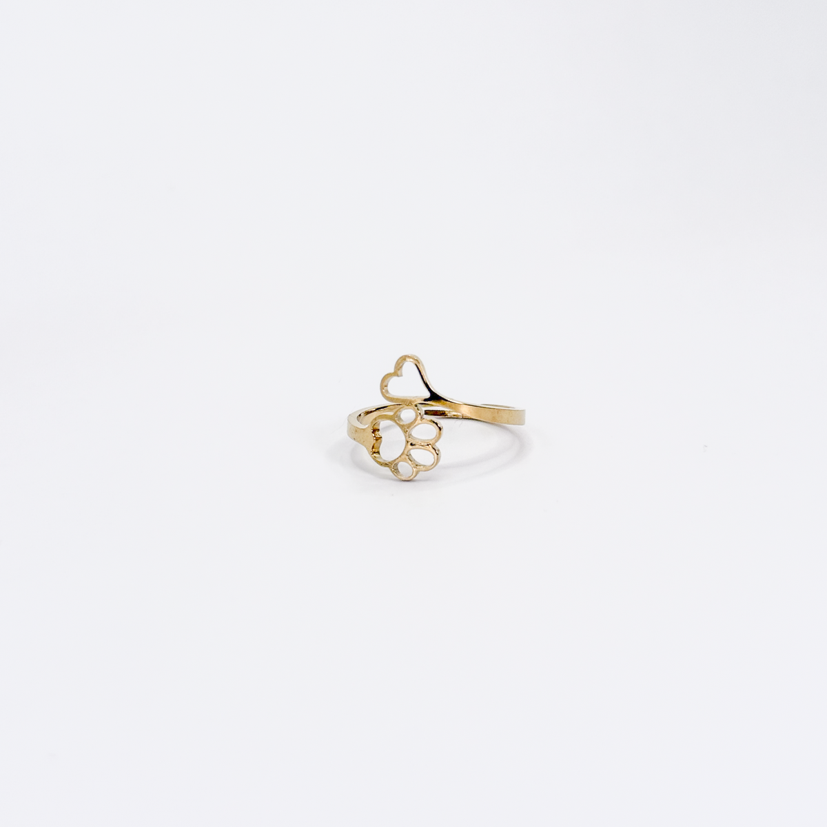 Anillo dorado de acero inoxidable con diseño de huellita y corazón